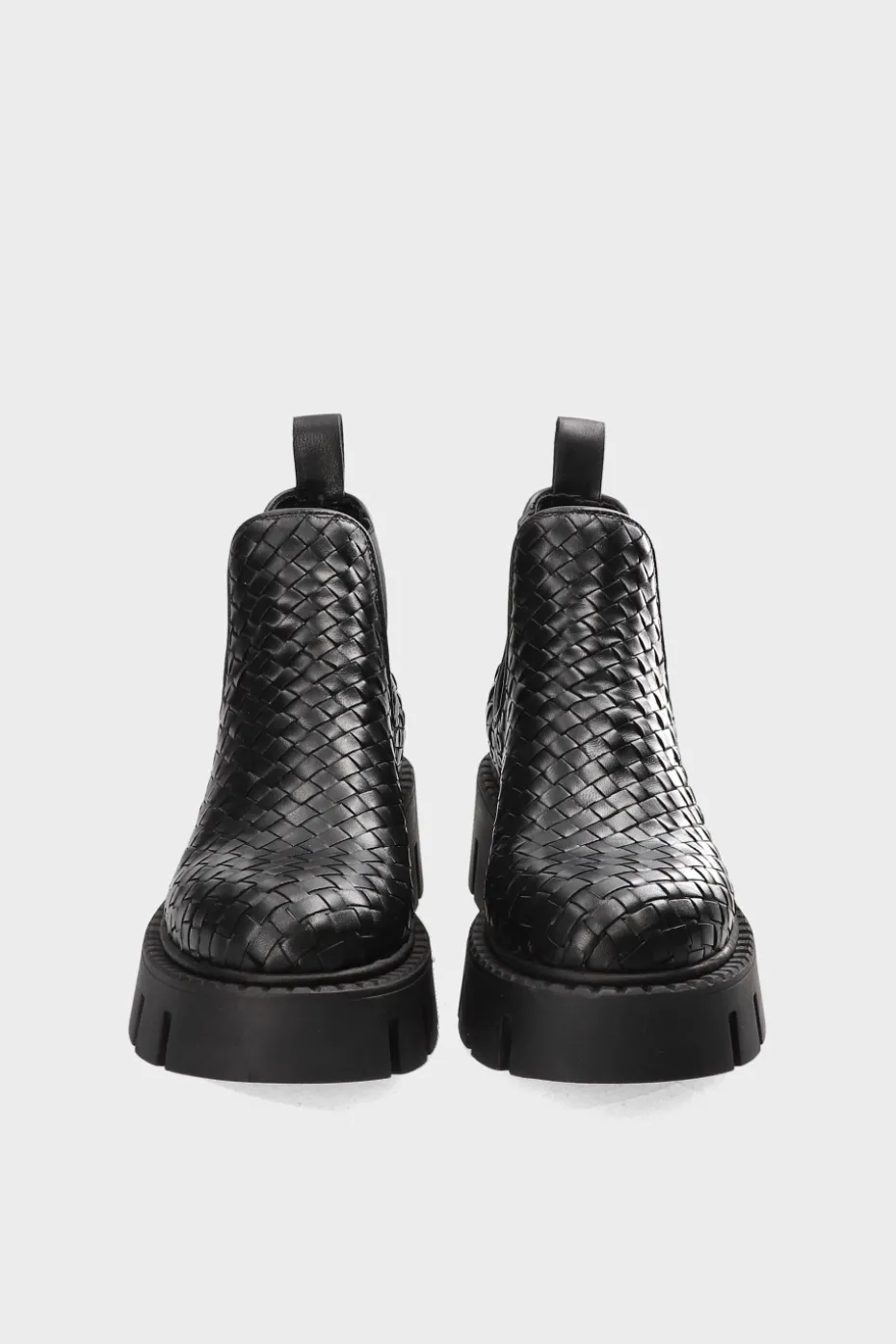 CPH132 Leather Black