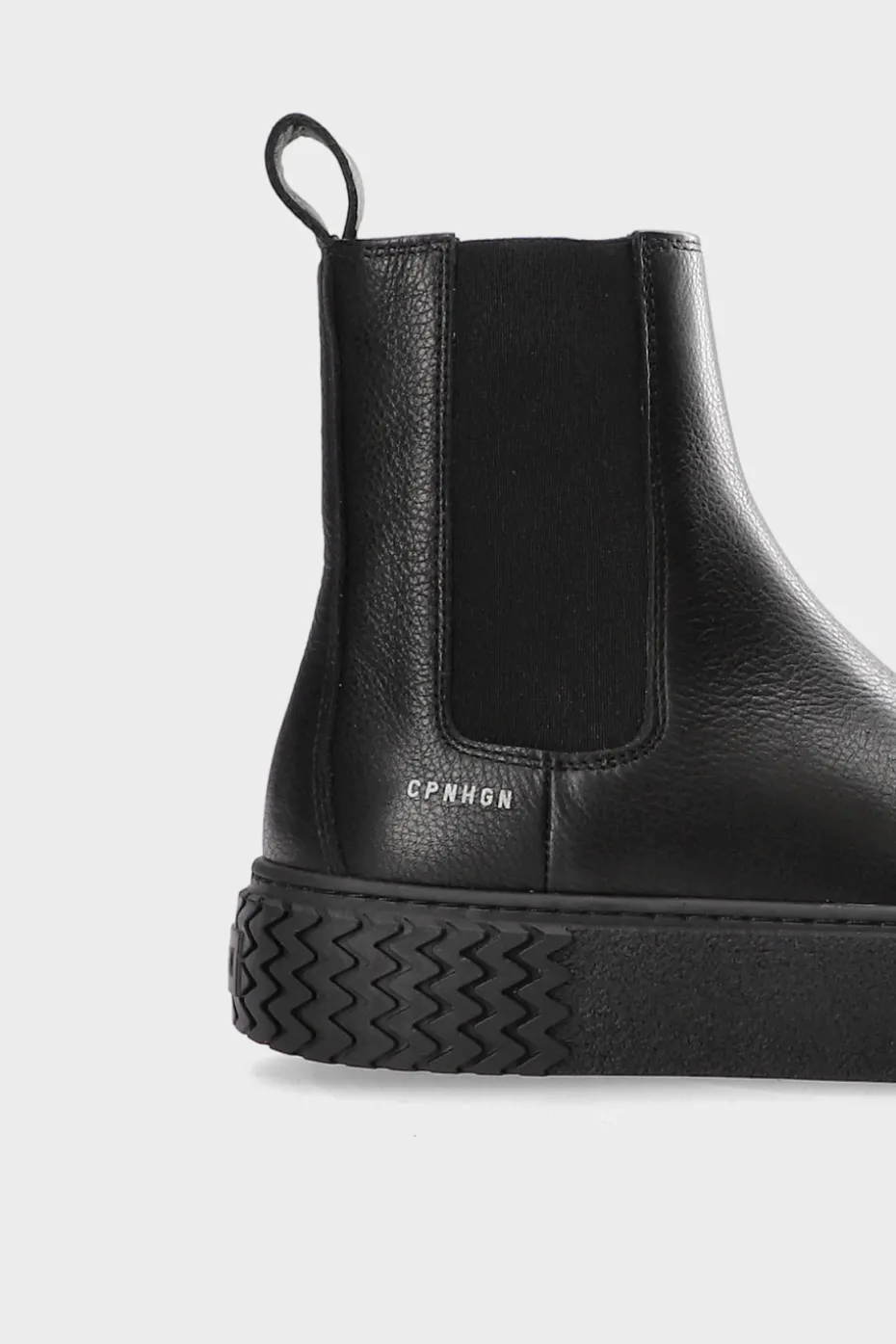 CPH142 Leather Black