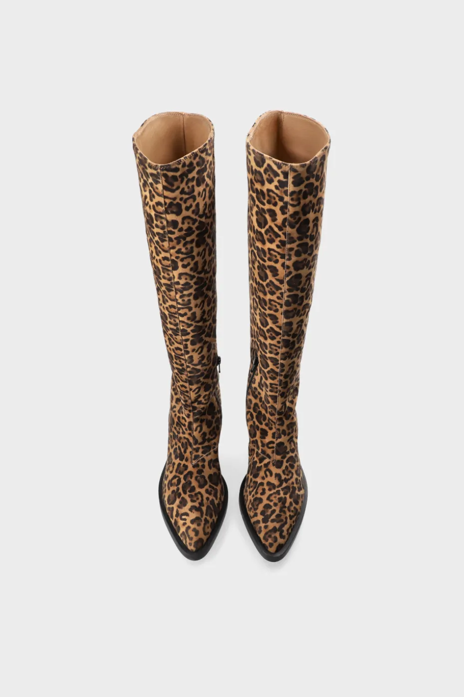 CPH323 Suede Leo
