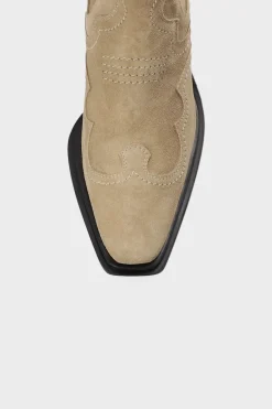 CPH232 Suede Sand