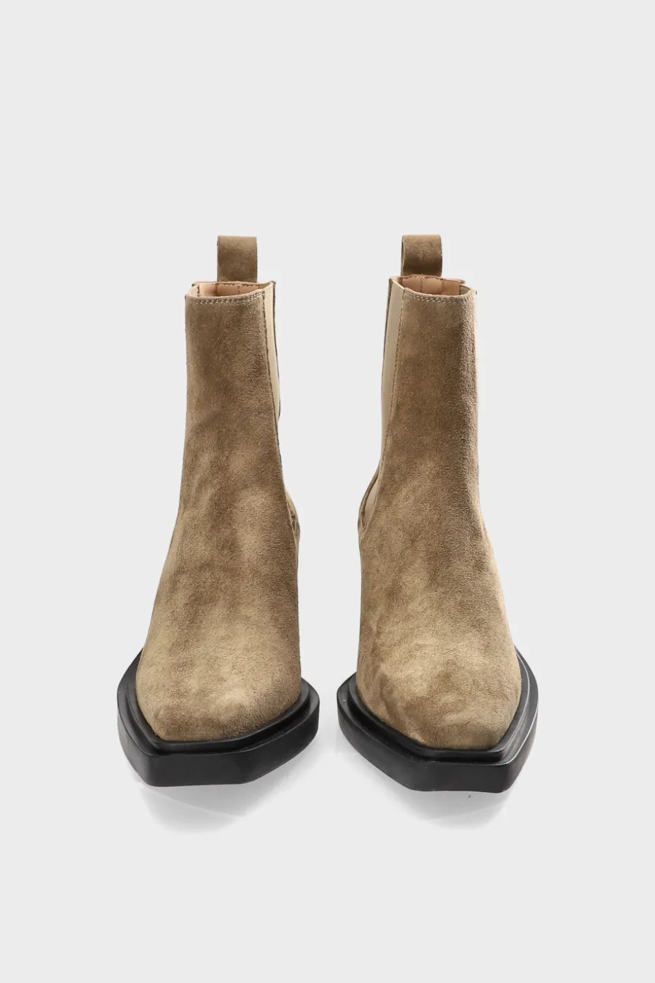 CPH236 Suede Taupe