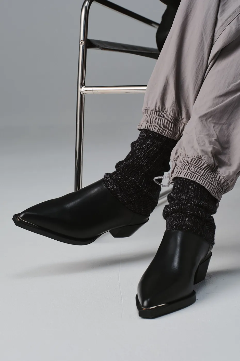 CPH245 Vitello Black