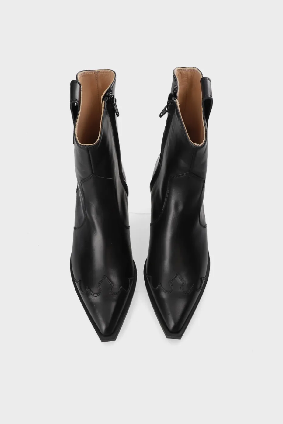 CPH239 Vitello Black