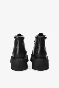 CPH134 Vitello Black