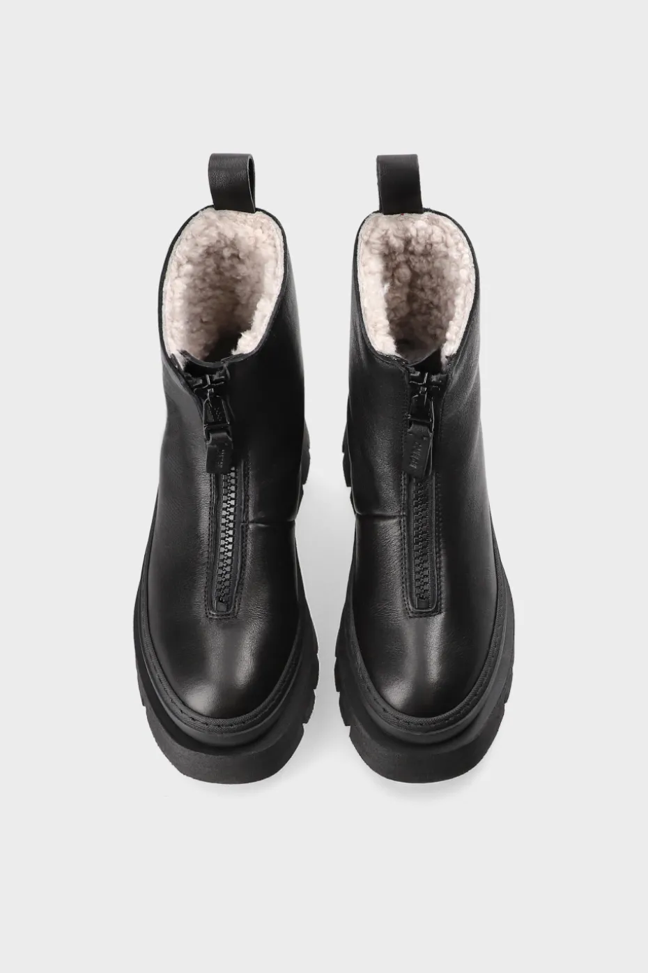 CPH591 Vitello Black