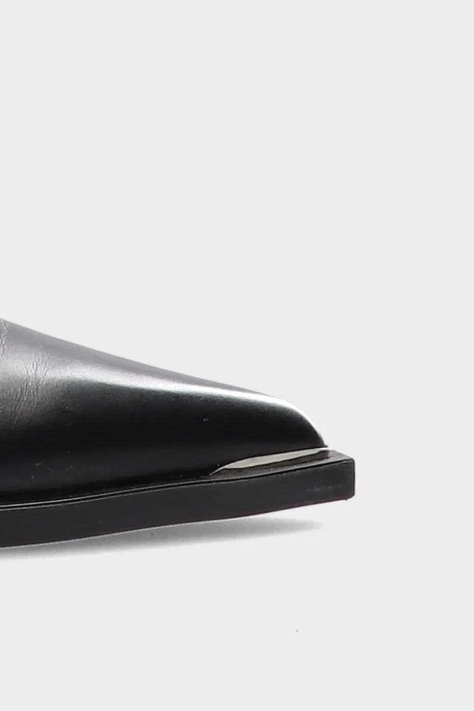 CPH245 Vitello Black