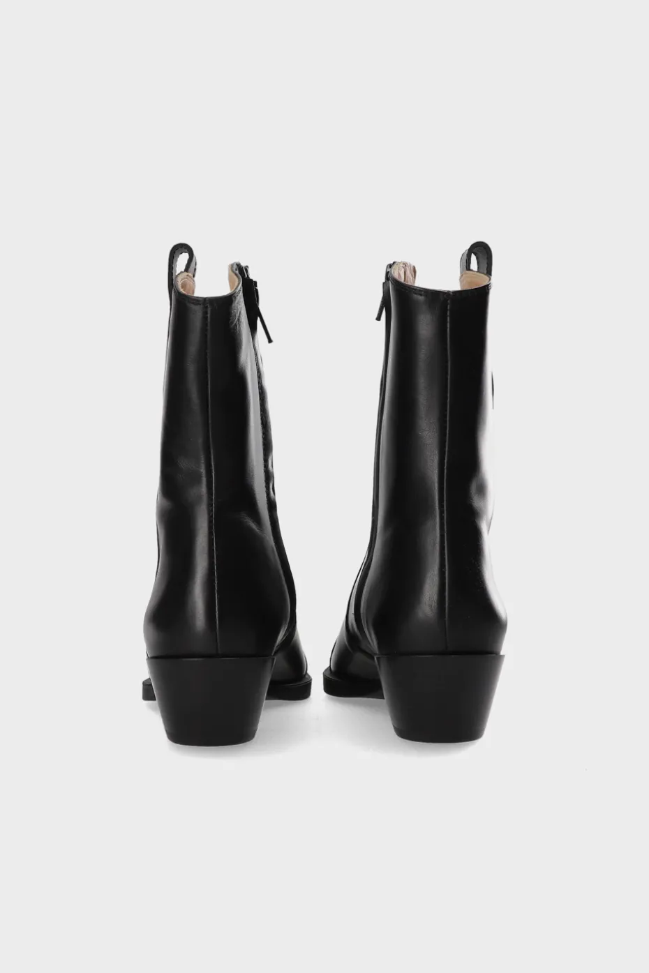 CPH239 Vitello Black