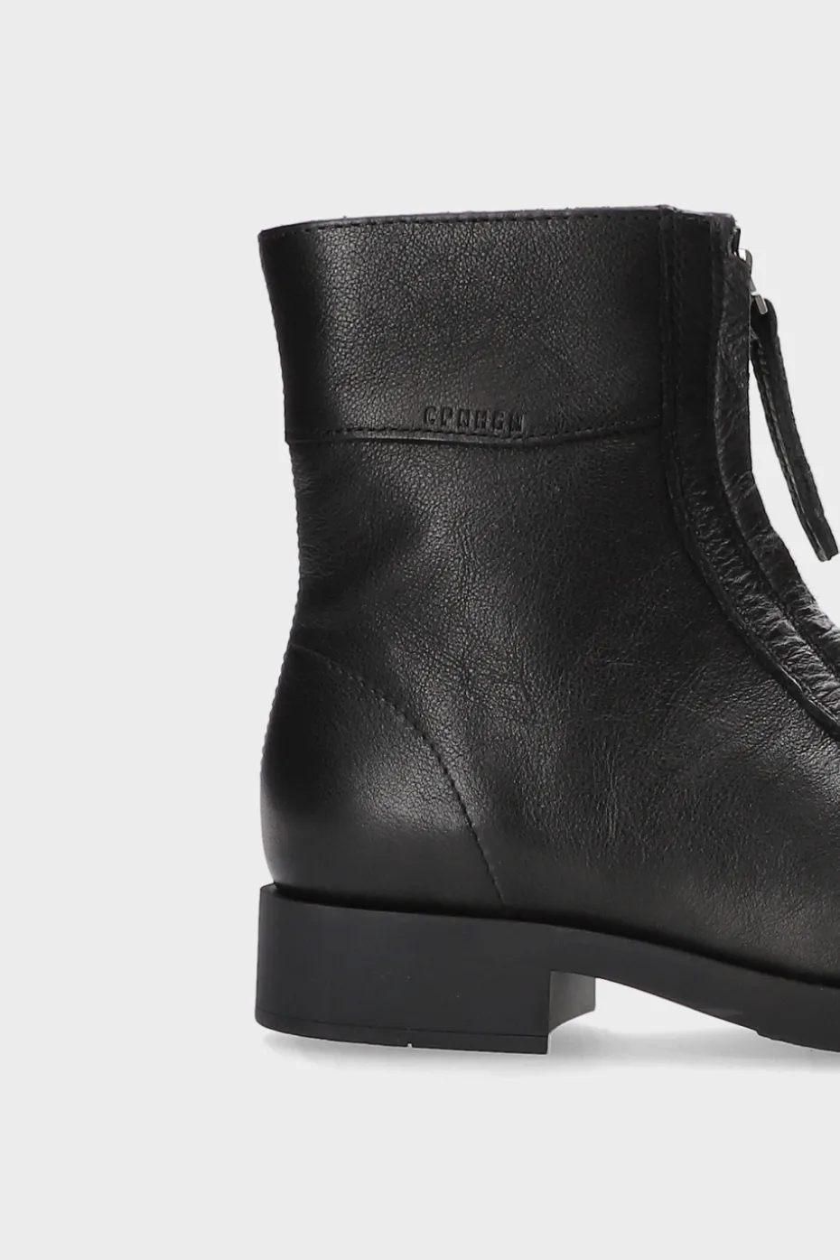 CPH681 Vitello Black