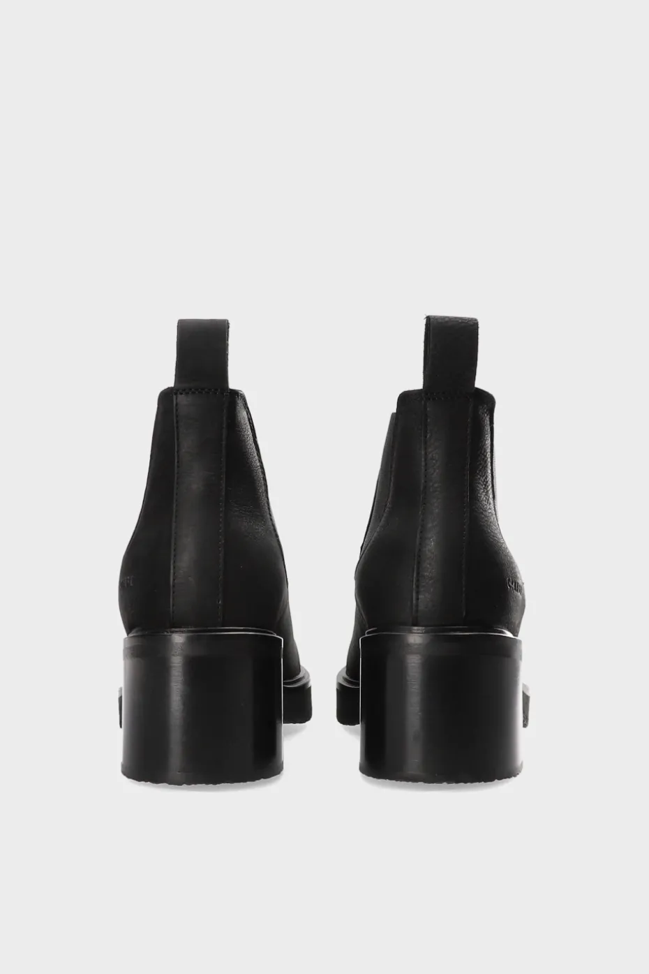 CPH611 Waxed Nabuc Black