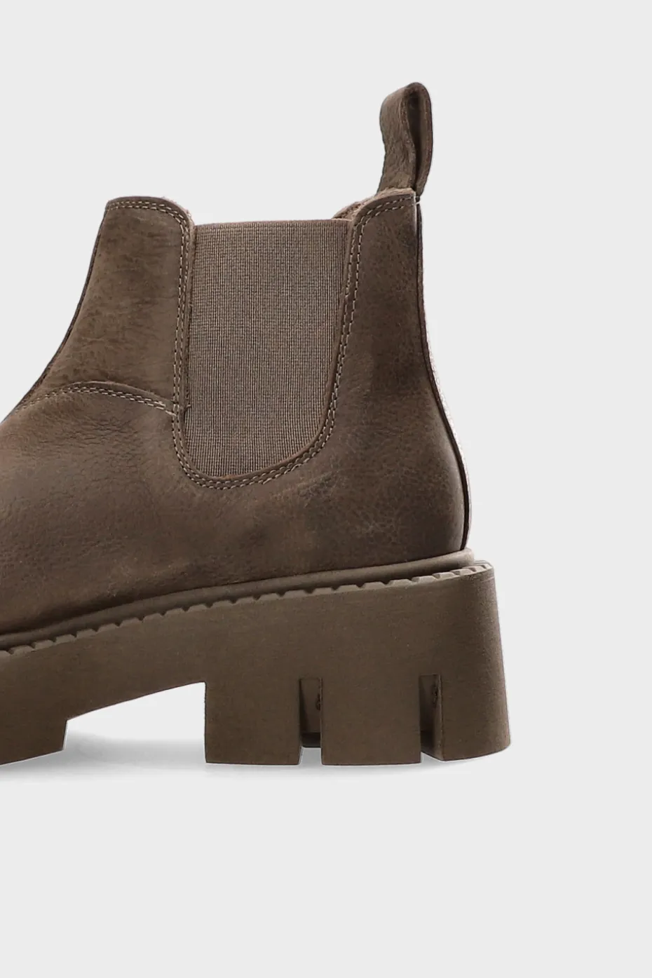 CPH135 Waxed Vitello Taupe