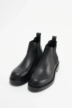 CPH465M Vitello Black